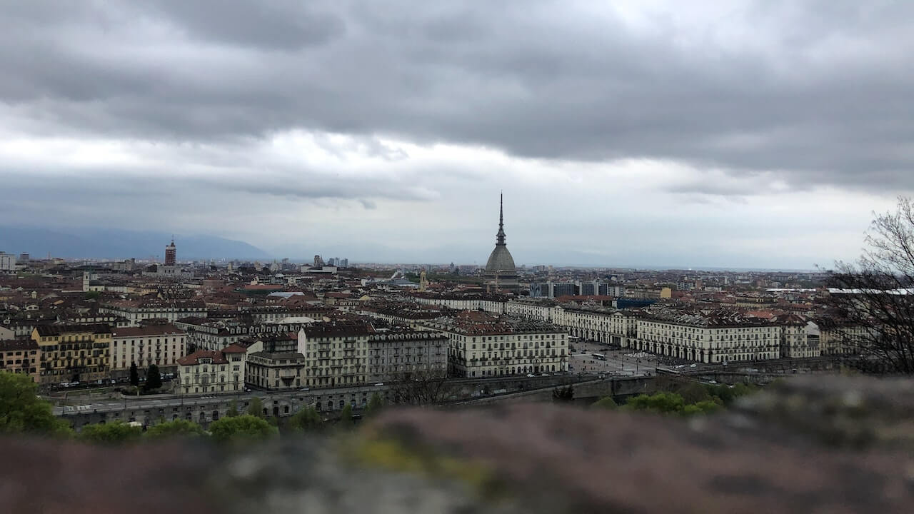 Panoramica della città di Torino.