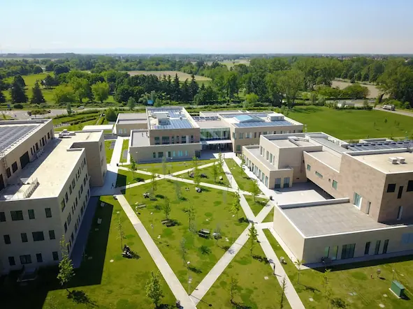 Vista panoramica dell'Università himanitas di Milano.