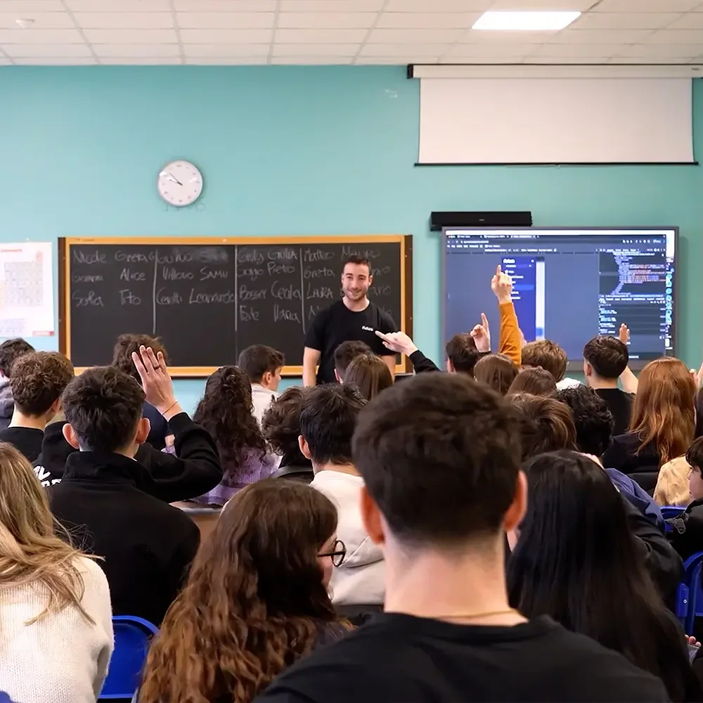 Studenti in aula con Futura